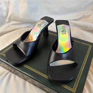 Vintage Y2K Rouge Helium Iridescent Black Heels